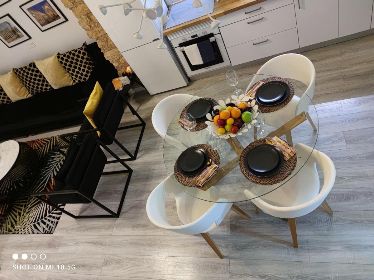 Luxury New Loft Centre & Castle, *