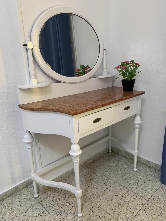 Bright And Modern 3 Bedroom With Balcony E3ev Apartment