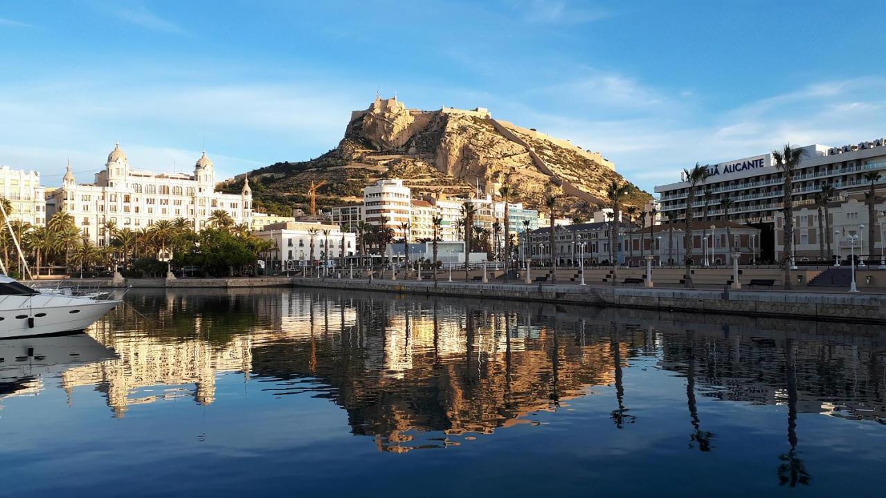 Apartment Town Hall Alicante