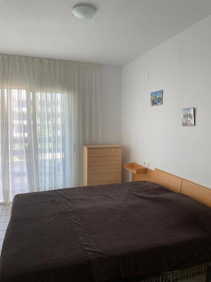 Huoneisto Apartamento En La Calma Con Vistas A La Piscina Alicante