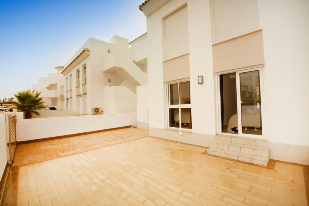 Fortuna 34 - Luxury With Terrace, Ac And Pool *