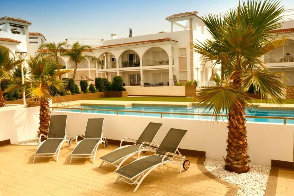 Fortuna 34 - Luxury With Terrace, Ac And Pool *