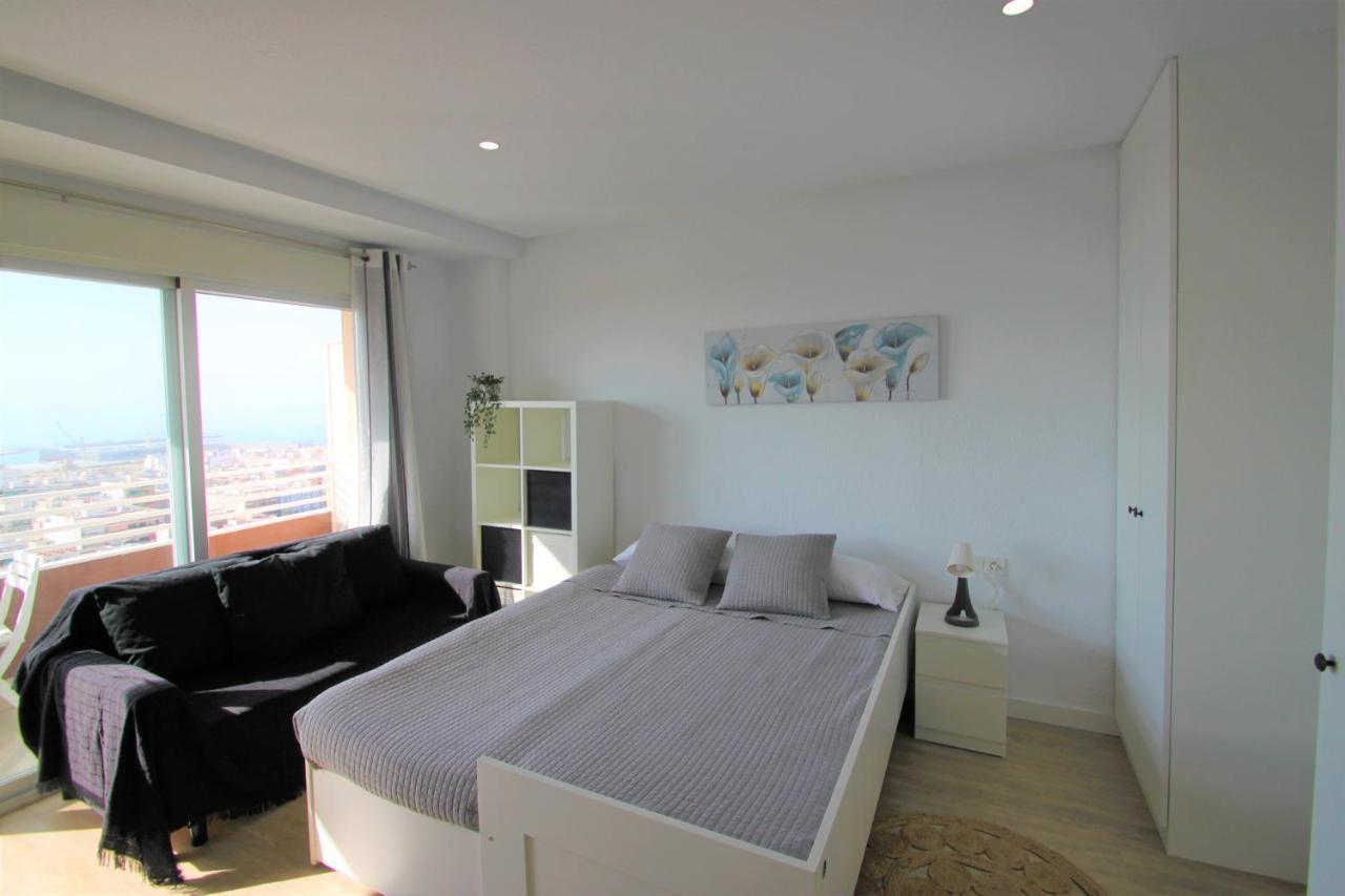 Estudio Casaturis En Planta 18 En Pleno Centro De A106 Alicante