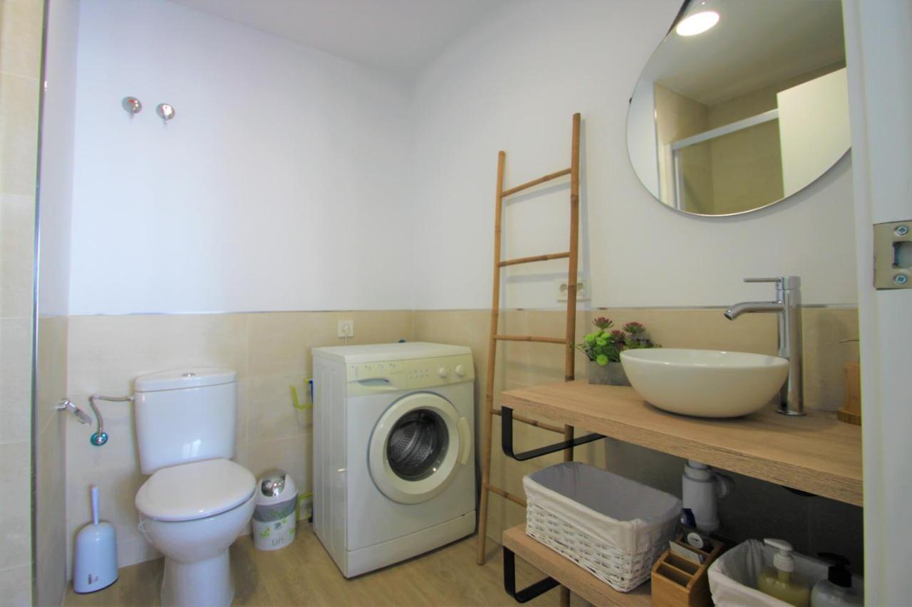 Estudio Casaturis En Planta 18 En Pleno Centro De A106 Apartment *