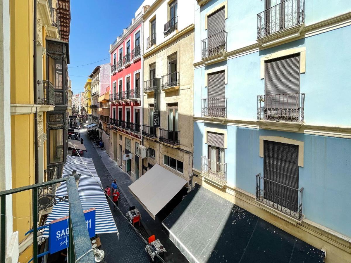 Con Mucho Encanto En Pleno Centro Alicante