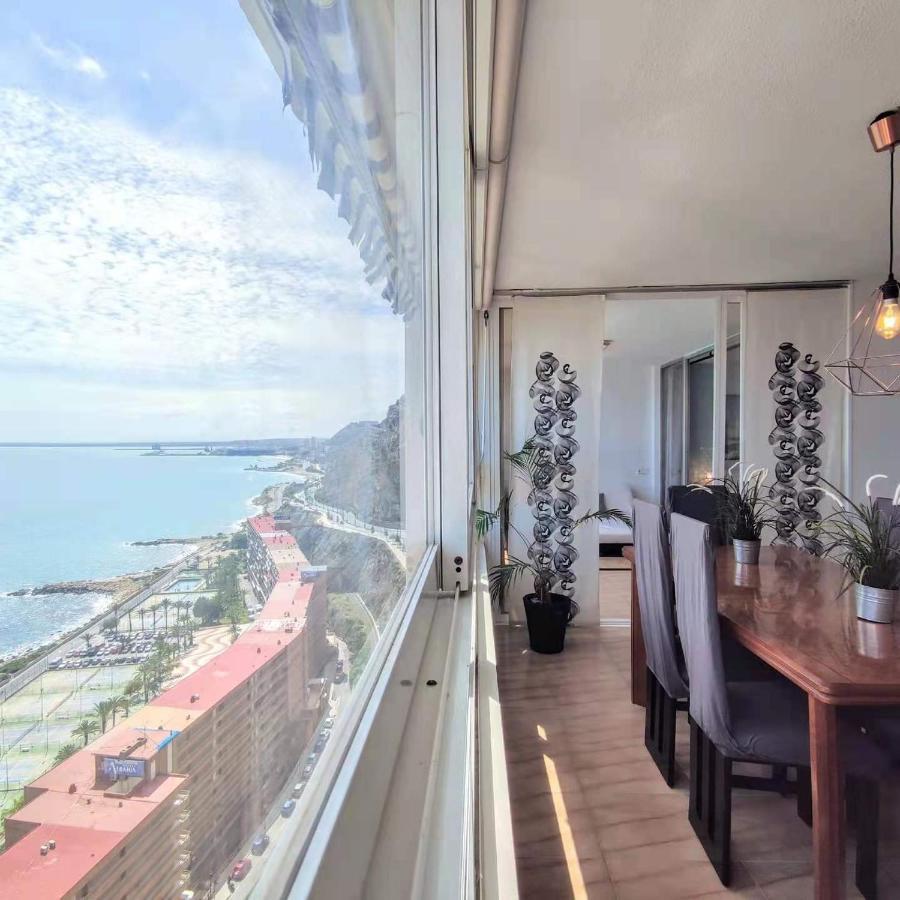 With Fantastic Seaview Appartement