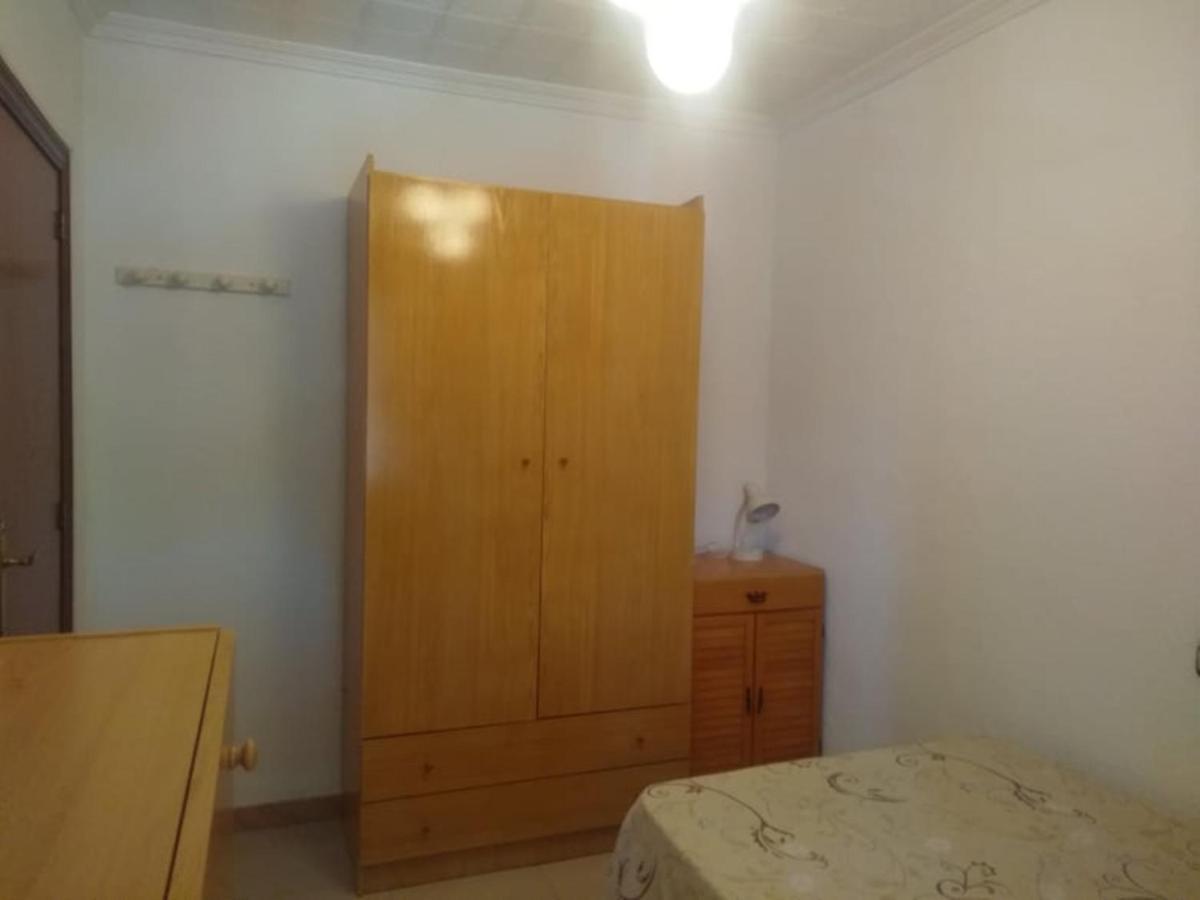 30-3- бюджетная комната в квартире для 2 человека, * Alicante