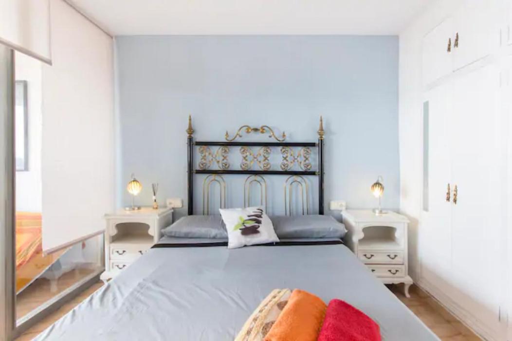 With Fantastic Seaview Appartement Alicante