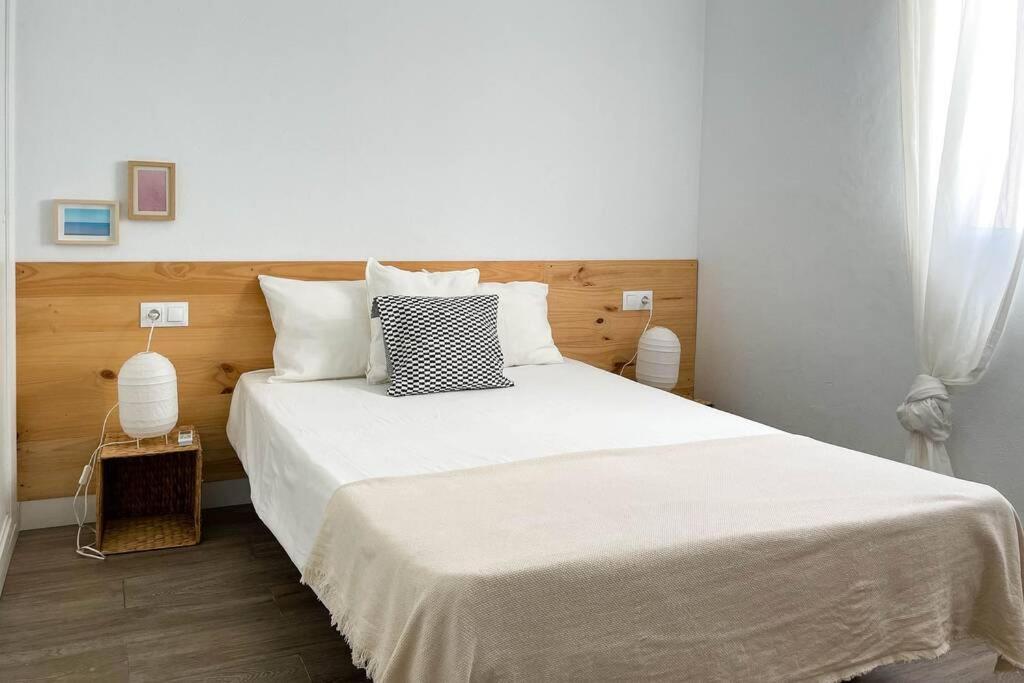 Apartamento Con Personalidad A 600 M De La Playa. Alicante