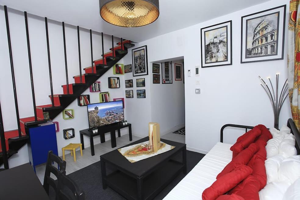 De Luxe Ma Suk Alicante