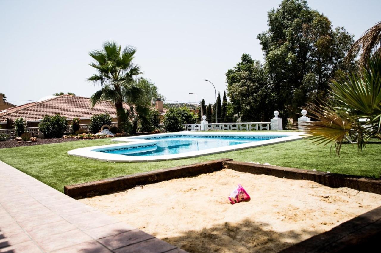Gran Familiar Con Piscina Privada Y Bbq Сasa de vacaciones Alicante