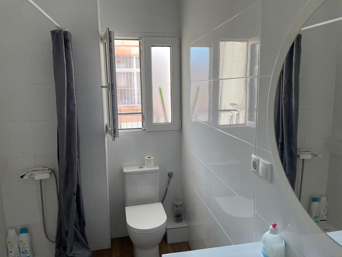 Casaalicante Private For Up To 5 People Zentrale Ac Bedroom Klimaanlage Accommodatie bij particulieren Alicante