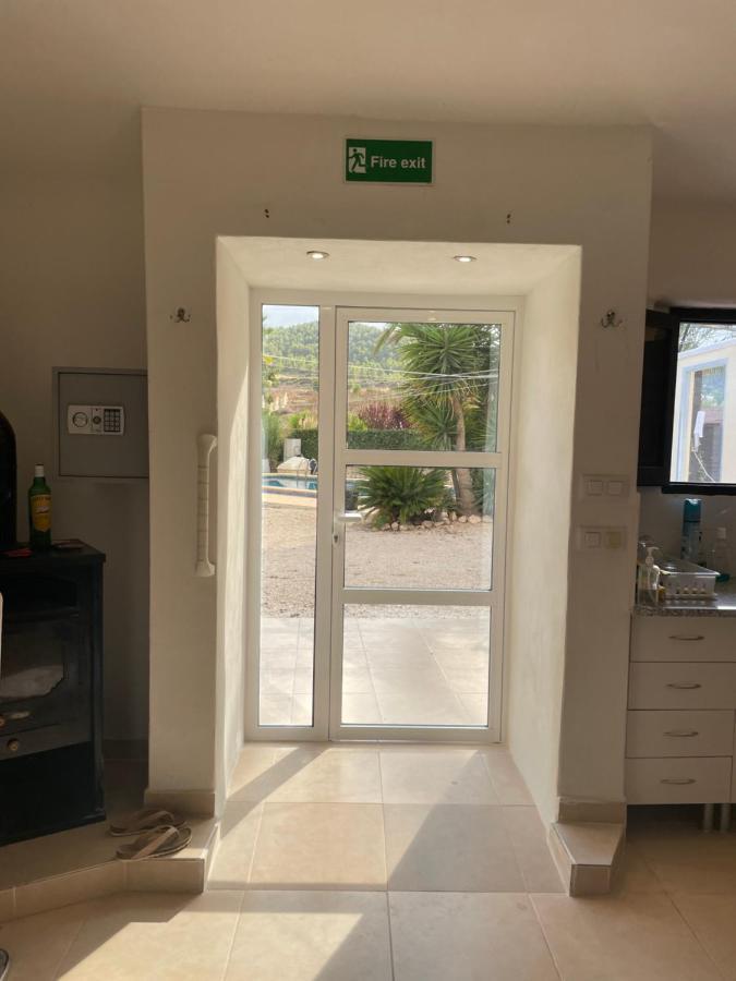Cave House With 3 Bedrooms Villa Alicante