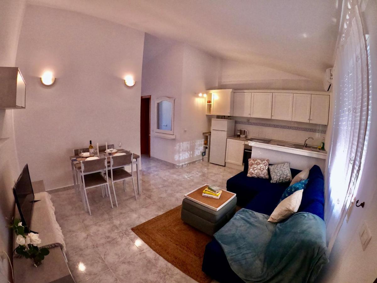 Apartment Close To Beaches & Golf Courses - With Pool & Bbq Alicante