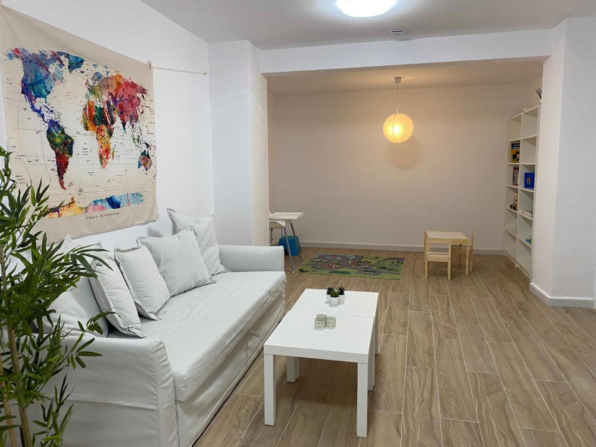 Mayco Lovely I Apartment *