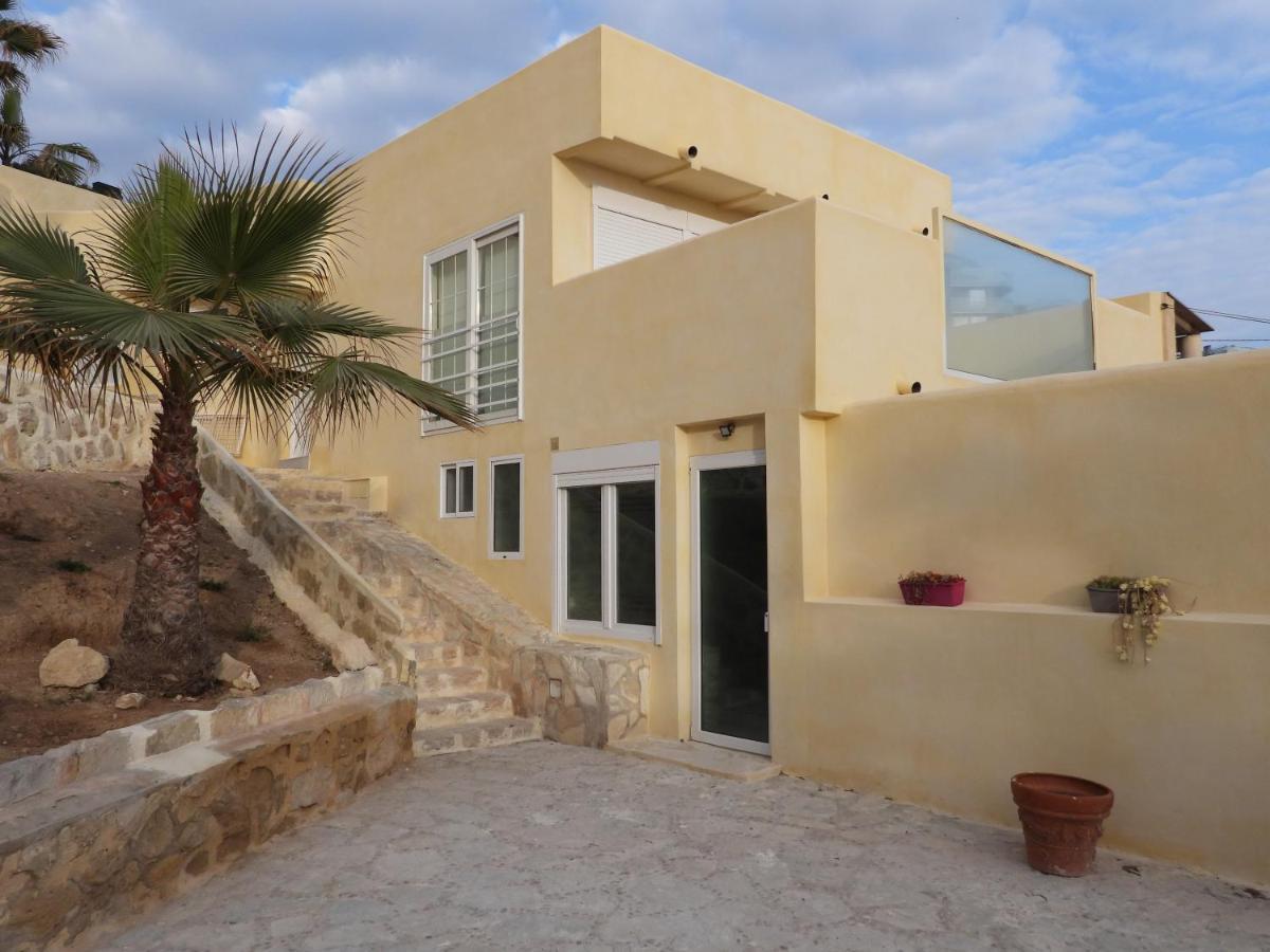 Excepcional Loft A Pie De Playa En Roquetes Huoneisto