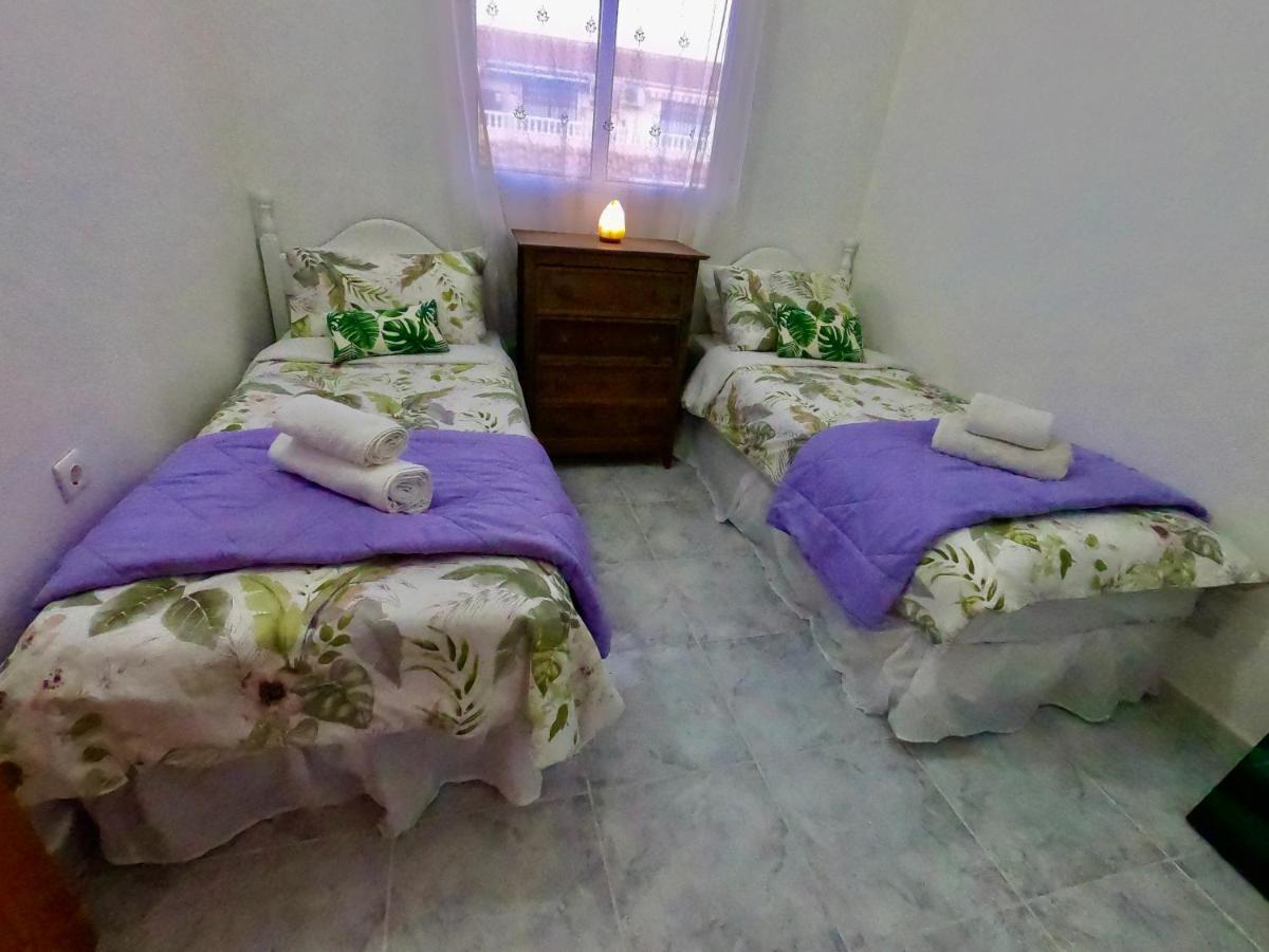 Apartment Close To Beaches & Golf Courses - With Pool & Bbq Alicante