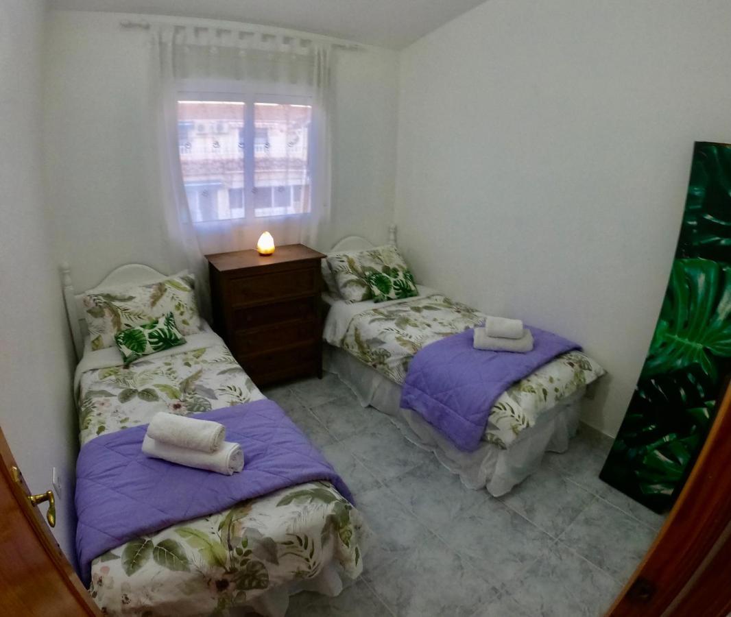 Apartment Close To Beaches & Golf Courses - With Pool & Bbq Alicante