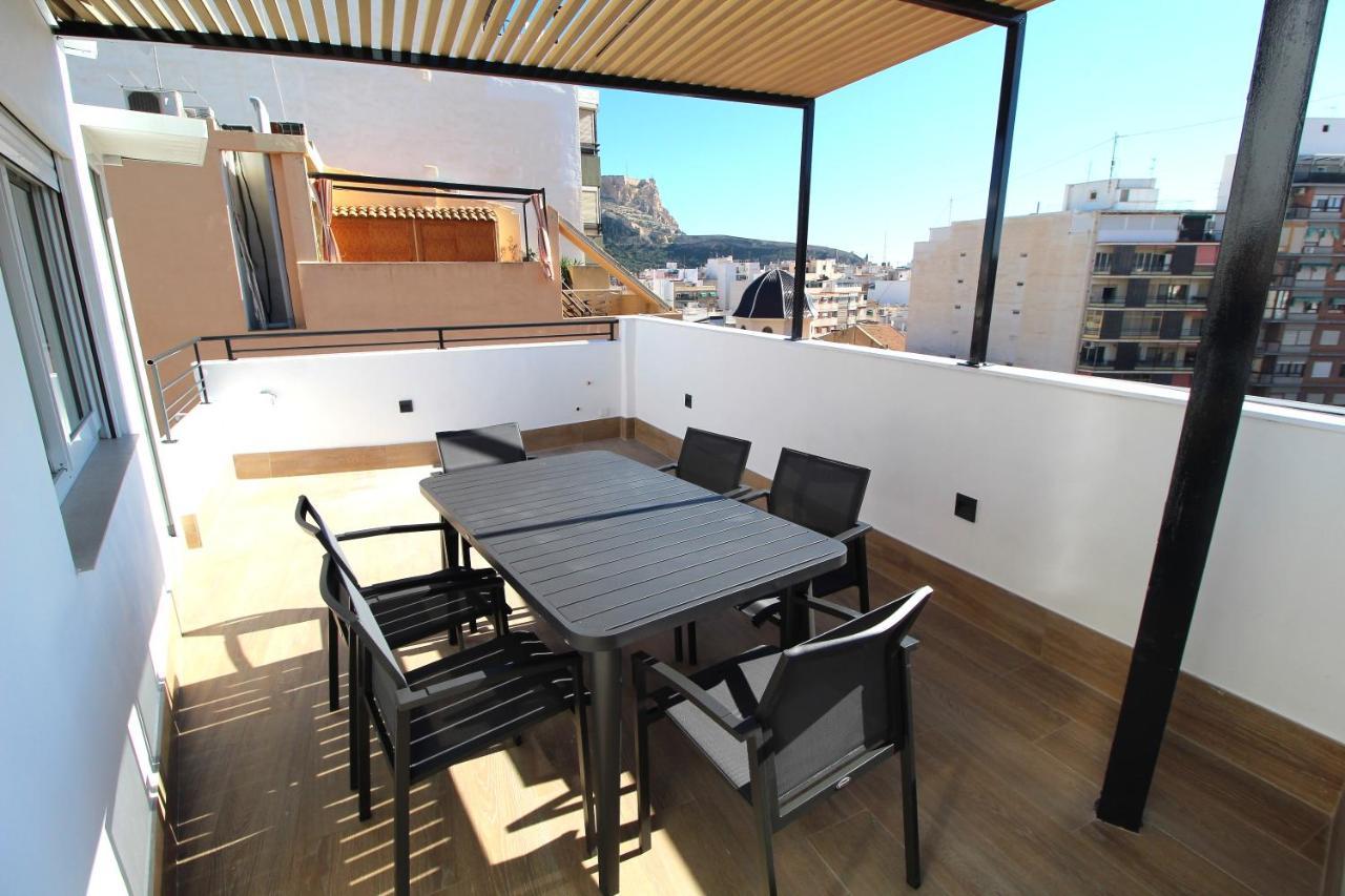 Atico Loft De Lujo Con Terraza Espectacular Y Vista A Los 2 Castillos