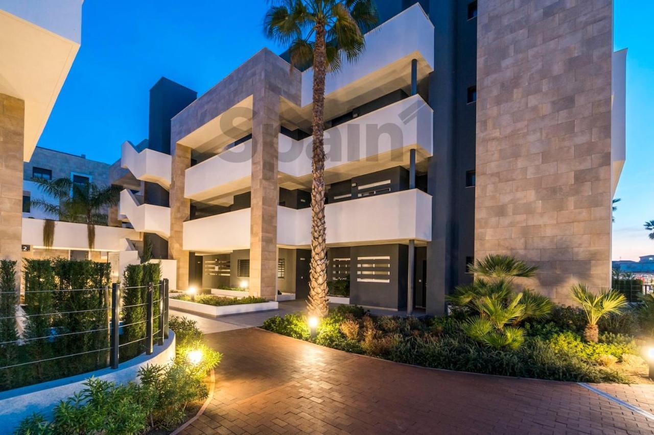 Apartment Exclusive In Flamenca Village With Gym, Sauna, 3 Pools - 600 M From The