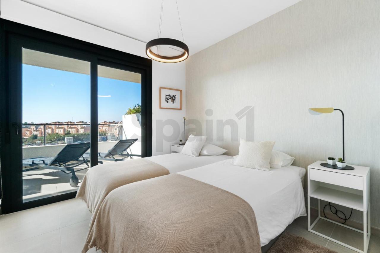Exclusive In Flamenca Village With Gym, Sauna, 3 Pools - 600 M From The *