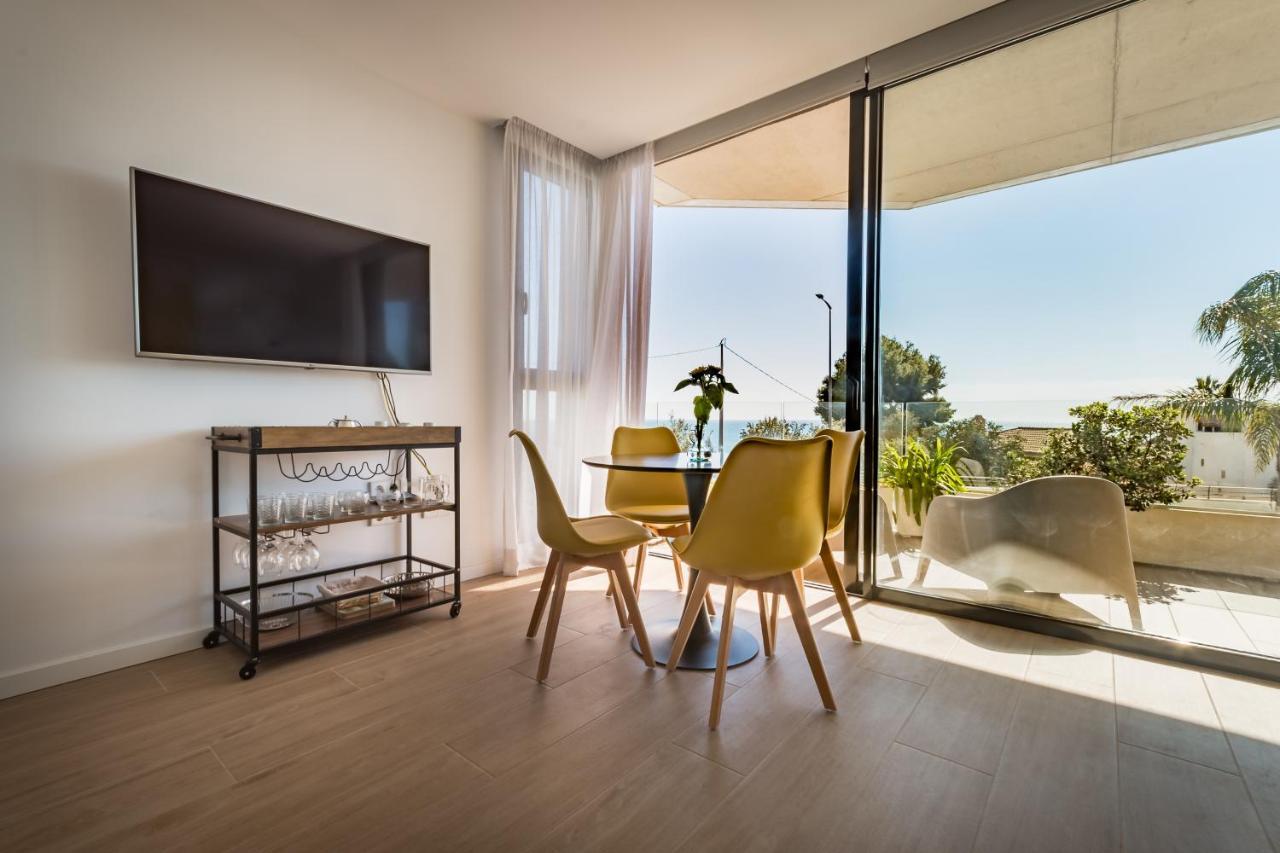 Appartement Modern Sea Front Sea Waves *