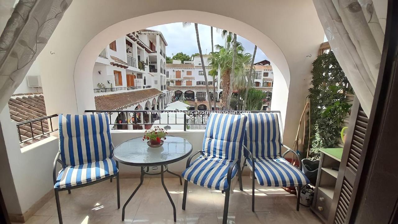 On The Plaza Appartement *