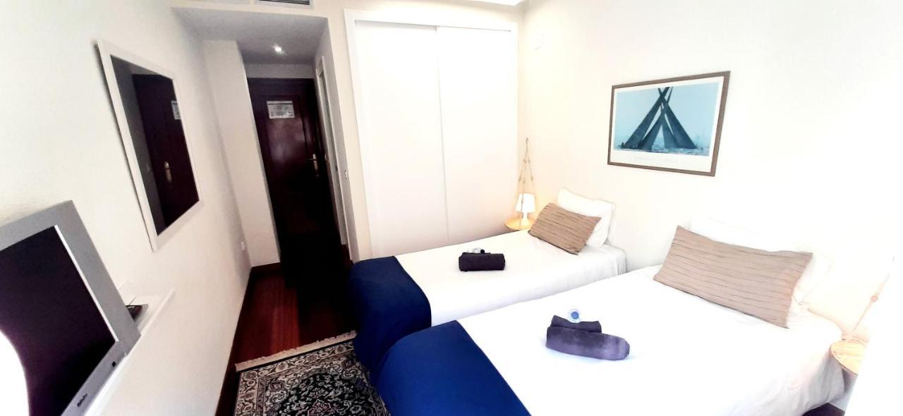 Large With Large And Sunny Terrace - Garden & Outdoor Gym , Center Huoneisto
