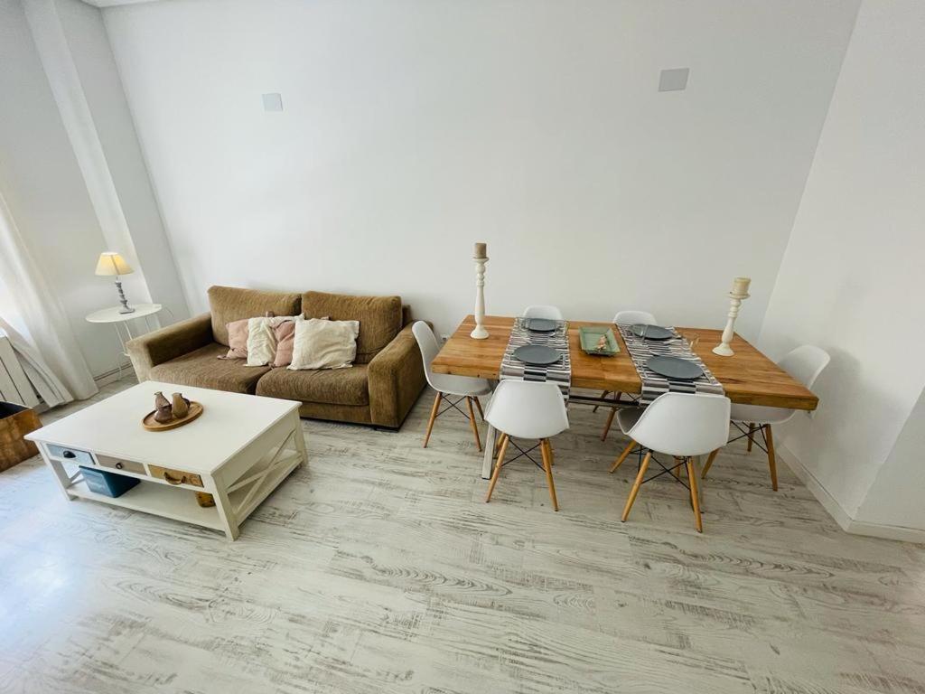 Amazon Gam Apartment *
