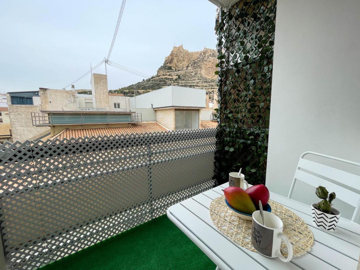 Piso En Primera Linea Con Vistas Al Castillo Apartment *