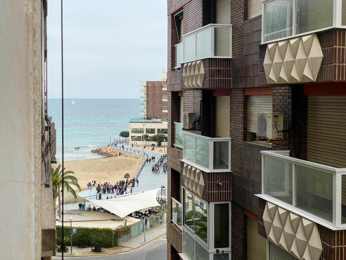 Piso En Primera Linea Con Vistas Al Castillo Apartment