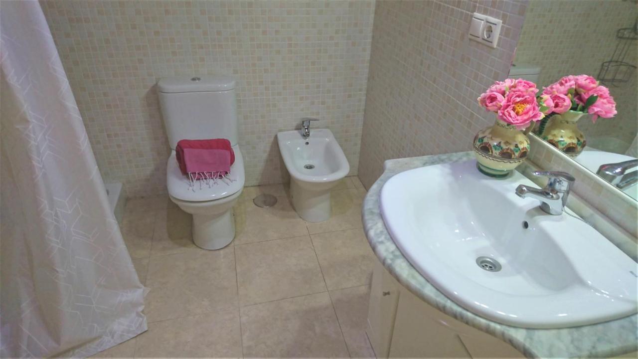 Cerca Playa-aa-patio Privado Huoneisto *