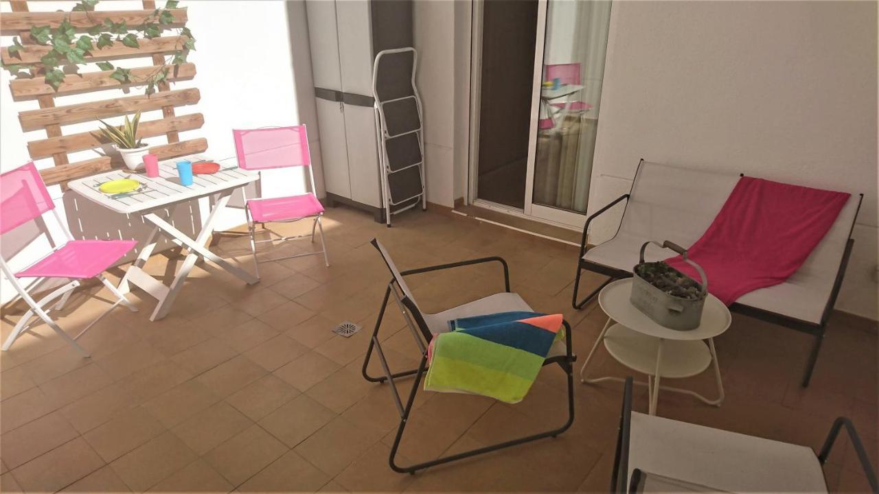 Huoneisto Cerca Playa-aa-patio Privado