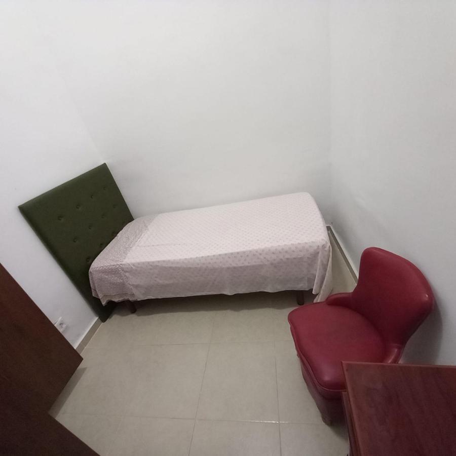 Kotimajoitukset Clavelina Economy Alicante