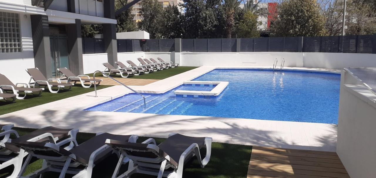 Precioso Apartamento En Frente De La Playa * Alicante