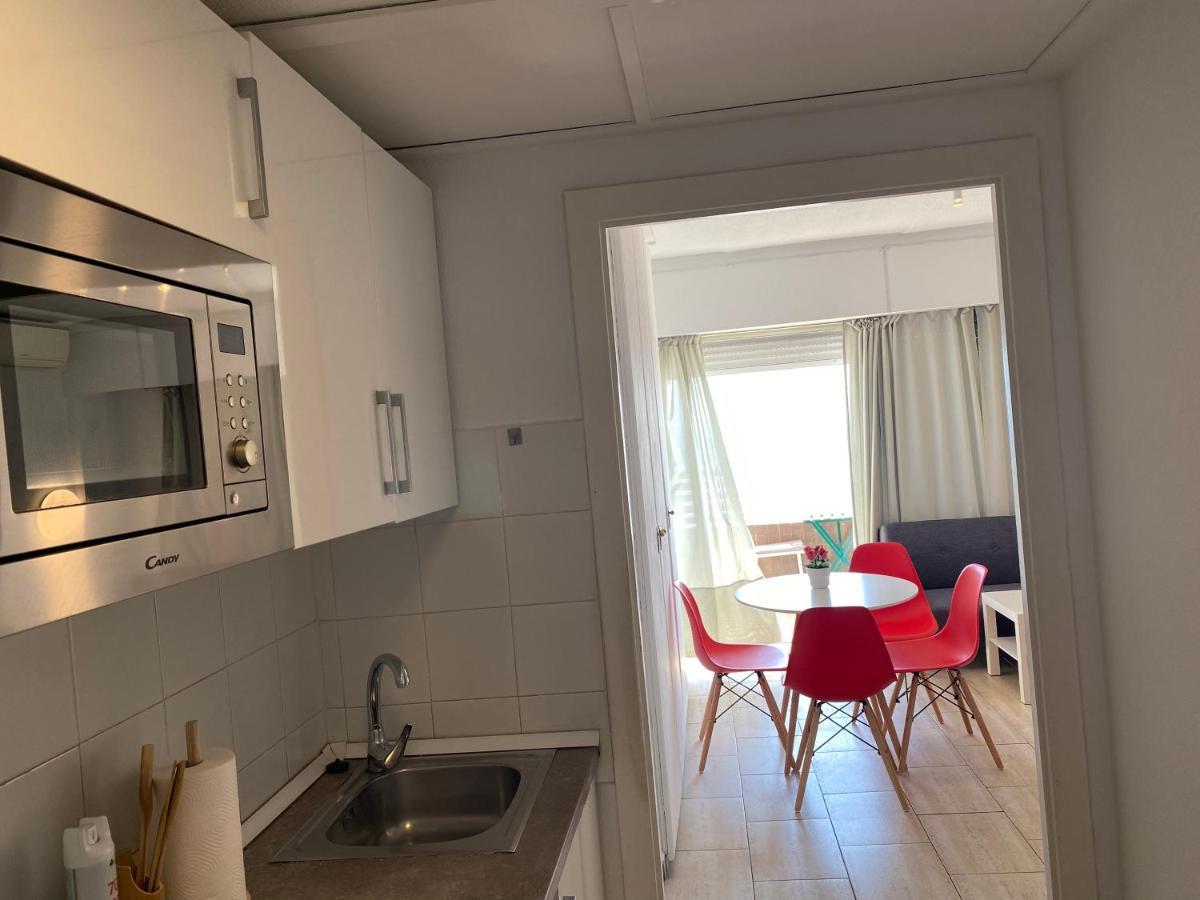29th Floor & Sea View Apartment
