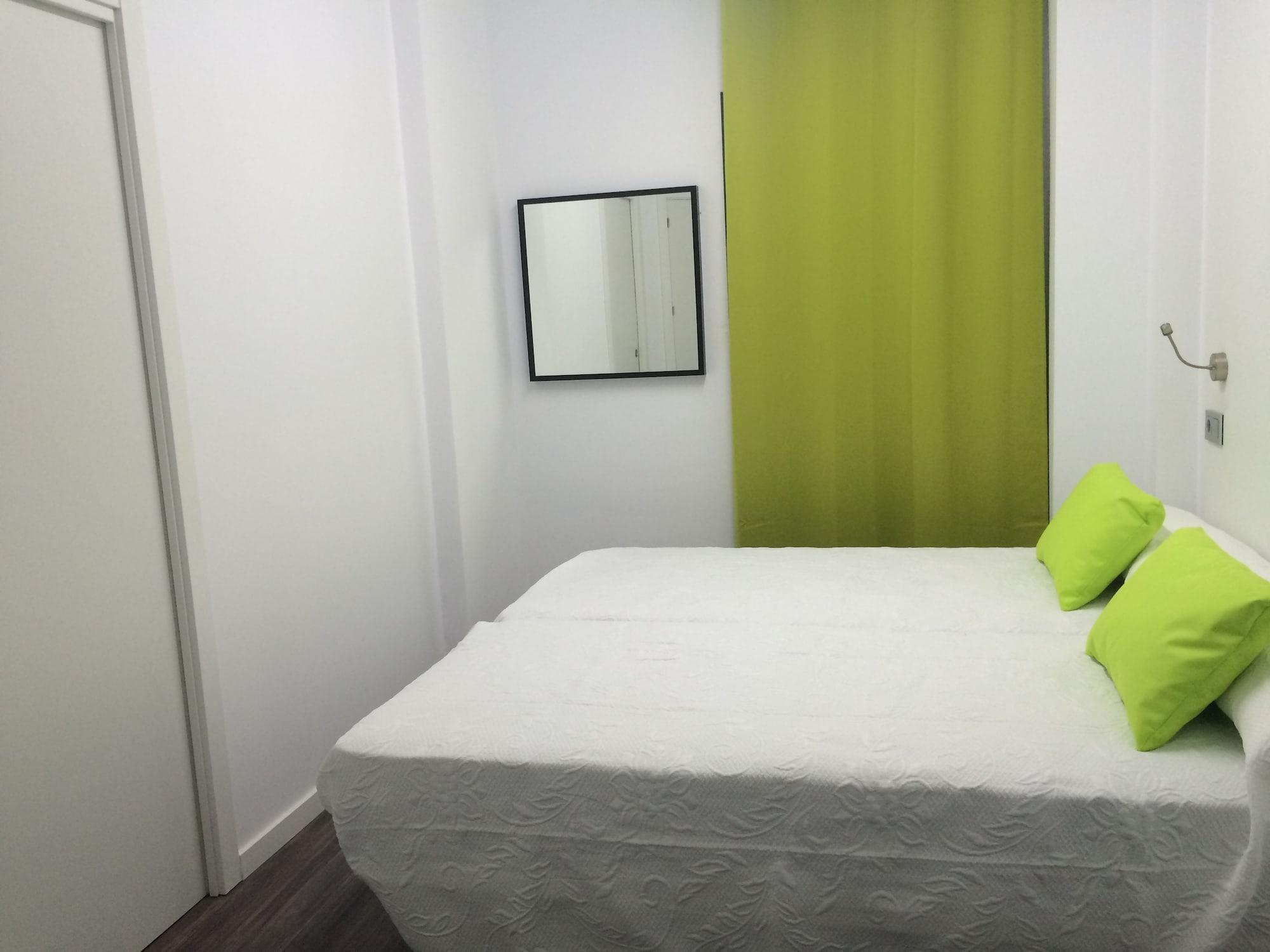 Chameleon Hostal Alicante