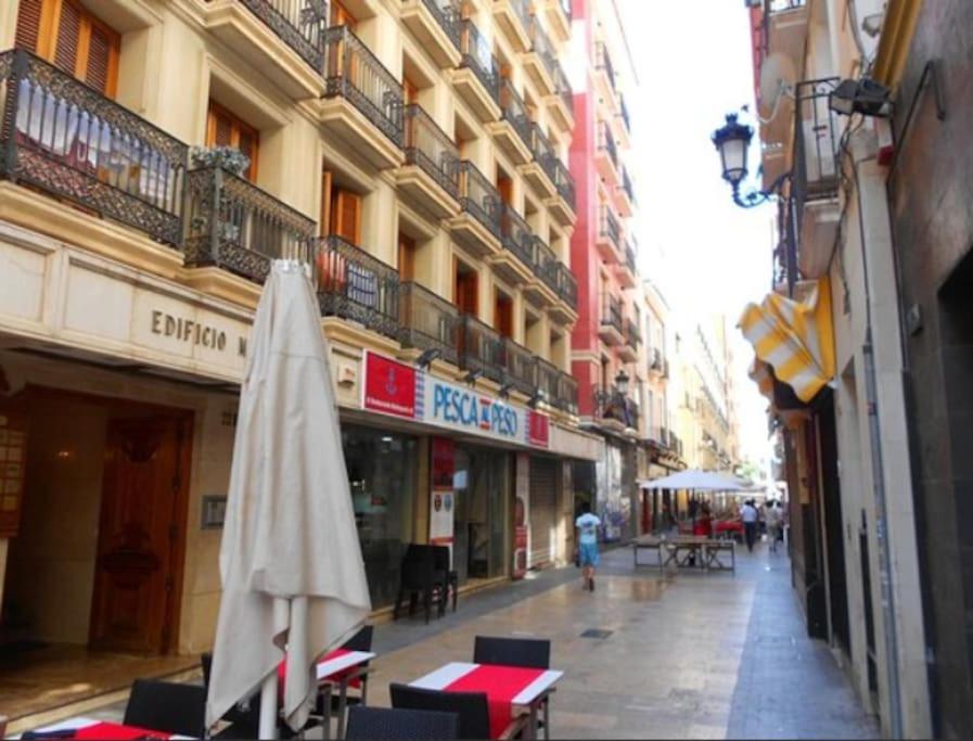 Calle Mayor Next To Appartement