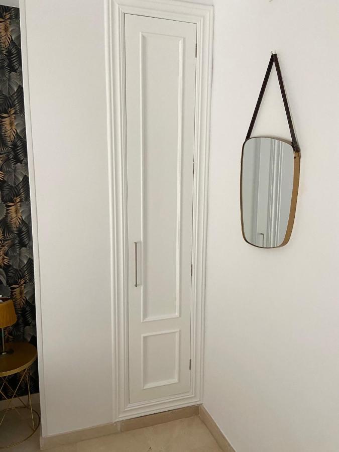 Charlot Center I Apartment *