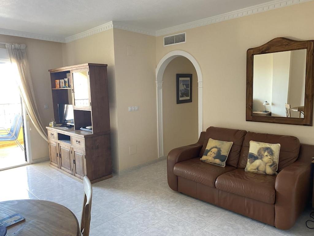 Floor Spacious With Roof Terrace Alicante