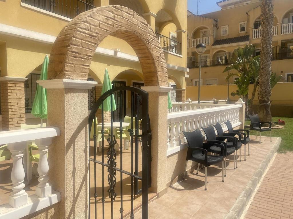 Floor Spacious With Roof Terrace Appartement