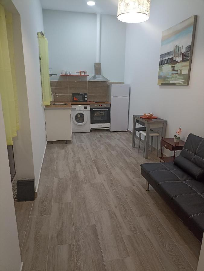 Genius Apartment *