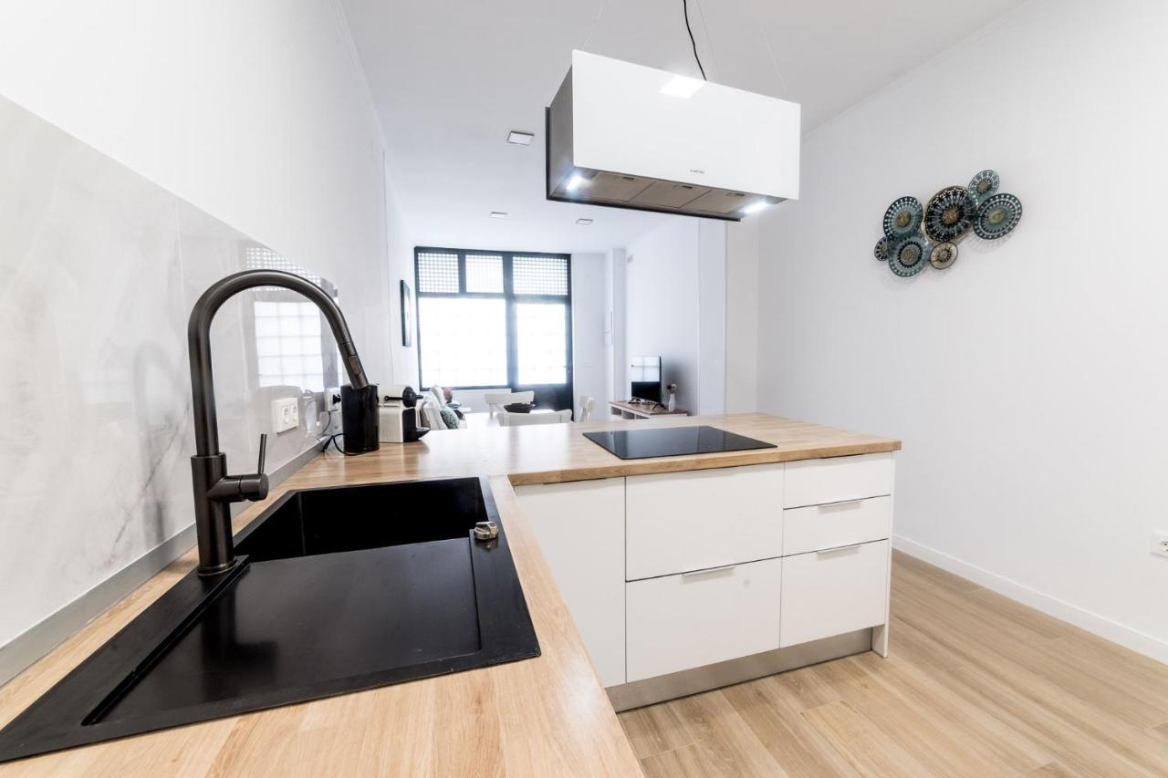 Moonkey - Apto. Albeniz, Con Acogedor Patio Apartment Alicante