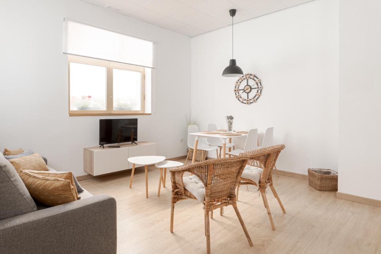 Gus Apartment *