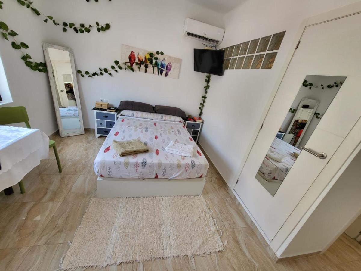 Studio 3 Minutes From The Beach *