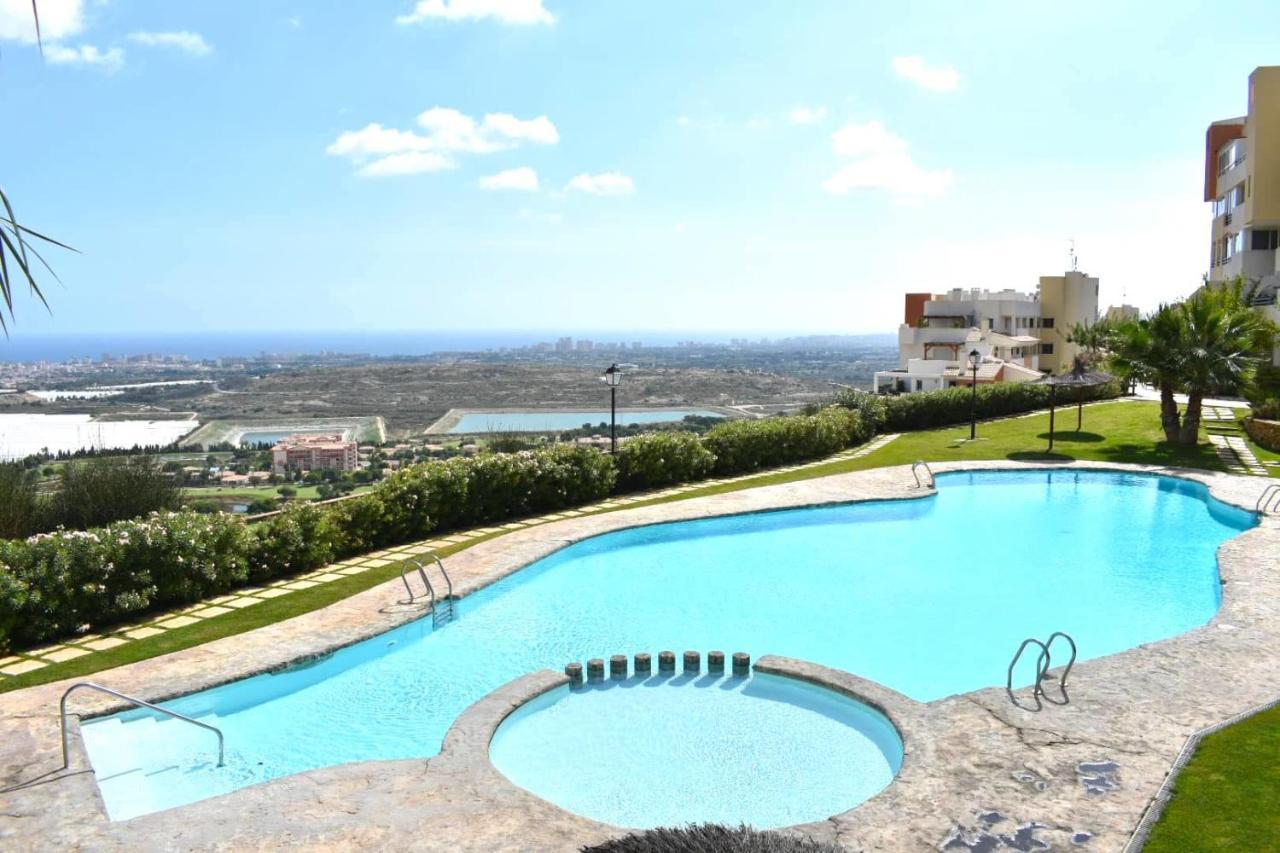 Lovely Oasis Azul - Quiet, Sea Views, Golf &