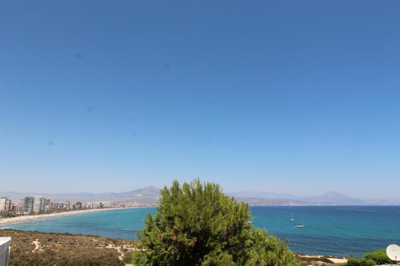 Apartamento Coastal Retreat: Cabo De Las Huertas Beachfront Alicante