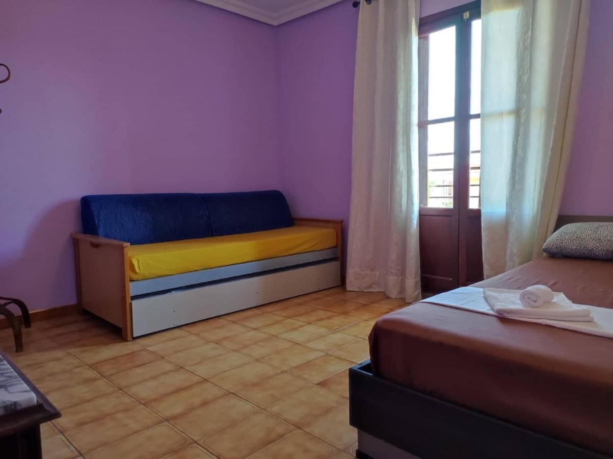 Accommodatie bij particulieren 27-3- Комната С Балконом В Квартире Аликанте Для 5 Человек