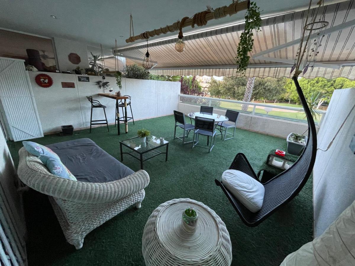 Large Relaxed Terrace, Golf Views Apartment *