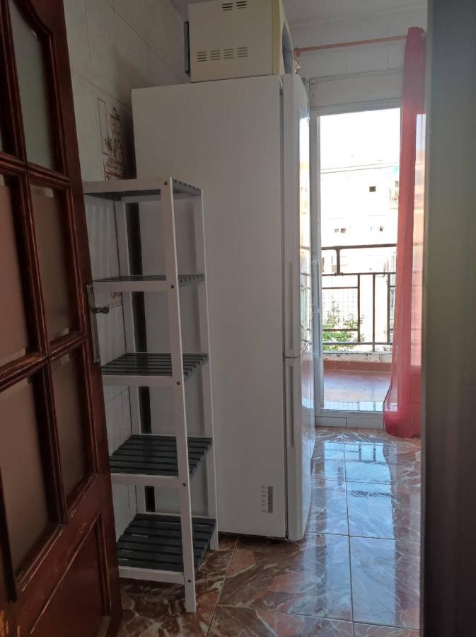 27-3- Комната С Балконом В Квартире Аликанте Для 5 Человек Accommodatie bij particulieren